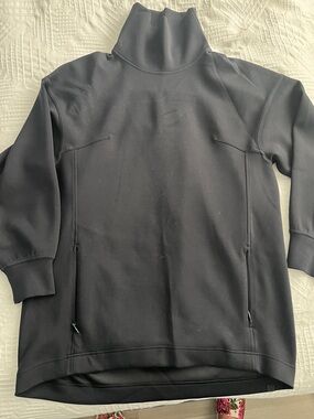 lululemon athletica Black Funnel-Neck Pullover Hoodie
